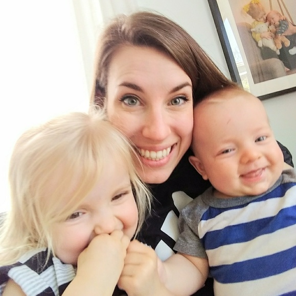 Meet your Posher, Hanna - Picture 2 of 2